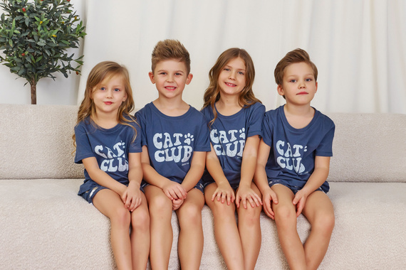 7205 Унисекс детска пижама Doctor Nap "Cat club" - наситено синя