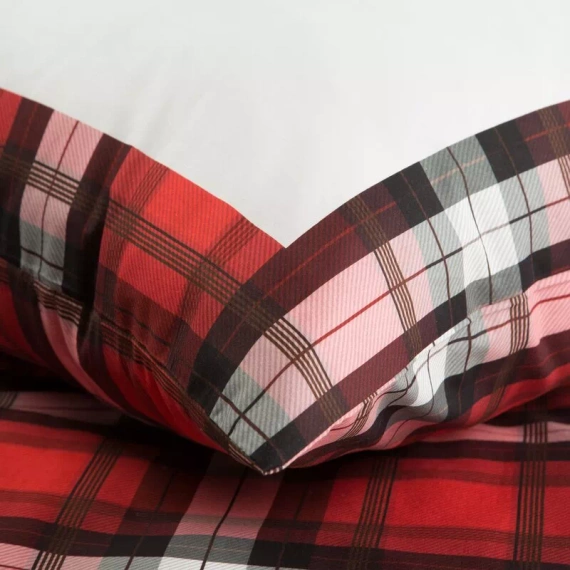 Коледно спално бельо Bliss, карирана Витлеемска звезда, европердета, червено