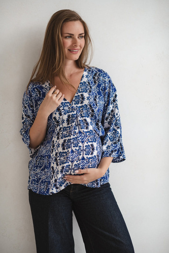 Bahama Mama Maternity блуза за кърмачки Milk&Love print Azul – вискоза, 3/4 ръкав, oversize