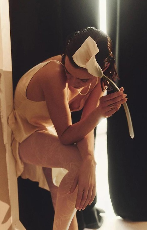 Флорален чорапогащник 20 den Gabriella - екрю