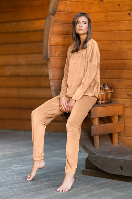 Дълъг комплект за жени. ръкав, дължина. италианска мода панталони от камила