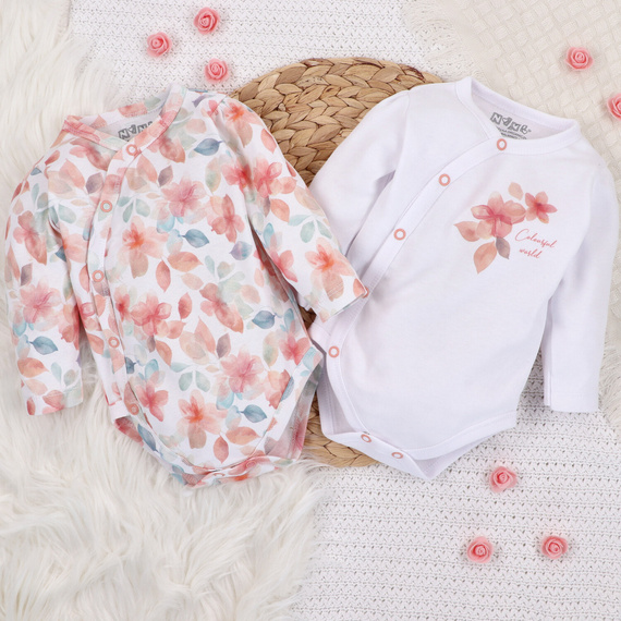 ABN-5411 Kolorowe Kwiatki Body kopertowe z długim rękawem Nini