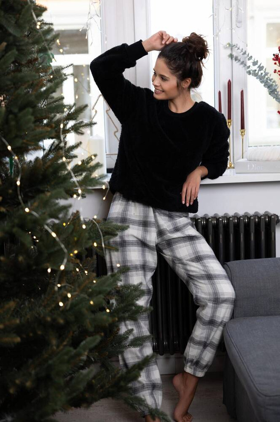 Дамска пижама Meredith Sensis - черна