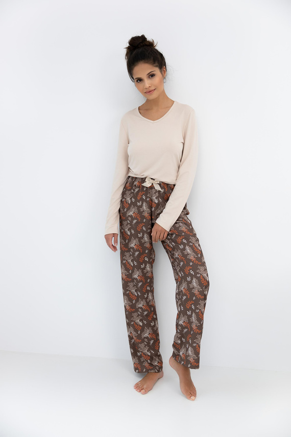 Дамска пижама Shelby Sensis - вискоза, топ с дълъг ръкав и шарени панталони