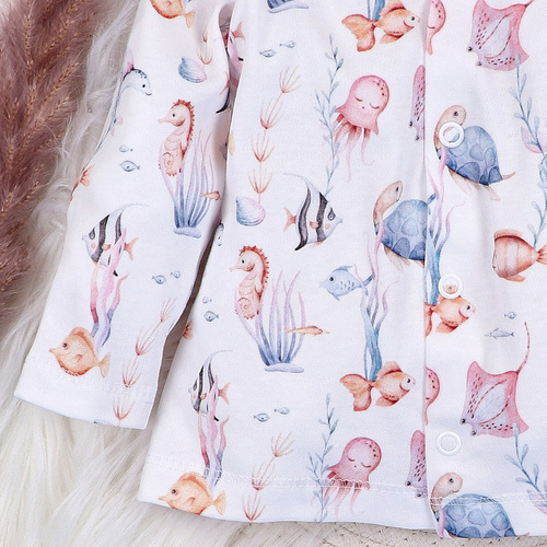 ABN-5482 Бебешки кафтан Underwater World Nini - органичен памук, удобни закопчалки