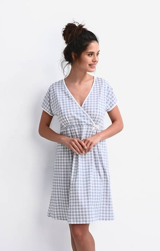 Sensis Octavia нощница - сива