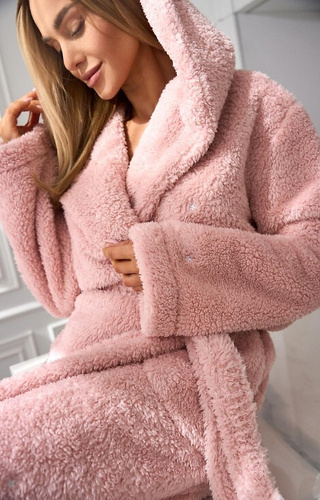 2559 Дамски халат за баня с качулка Liv L&amp;L, пудрово розов – къс и удобен