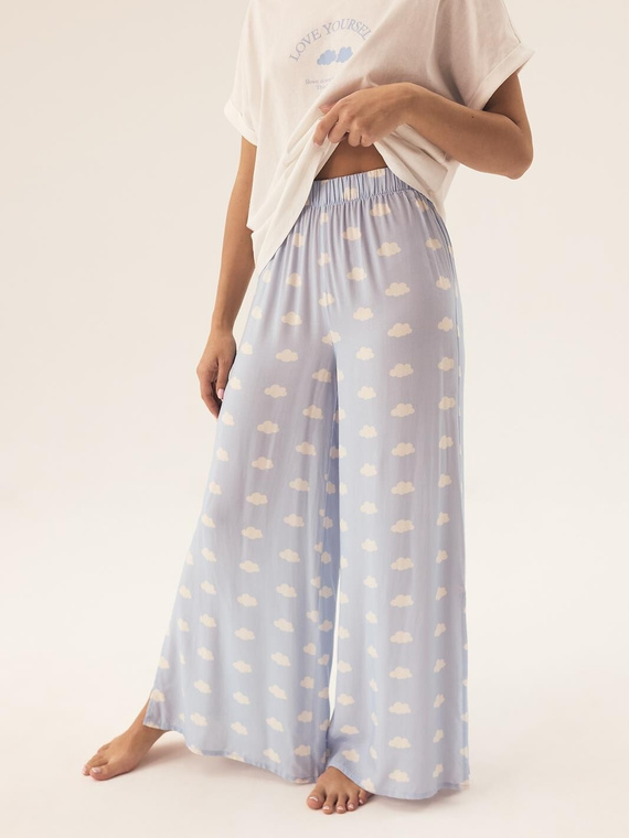 42730 Дамска пижама Nubes Henderson - кремава