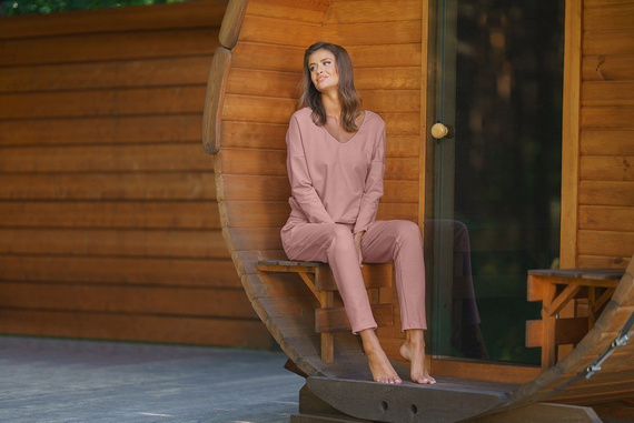 Karina Дамски комплект с дълъг ръкав и панталон Италианска мода - мента 