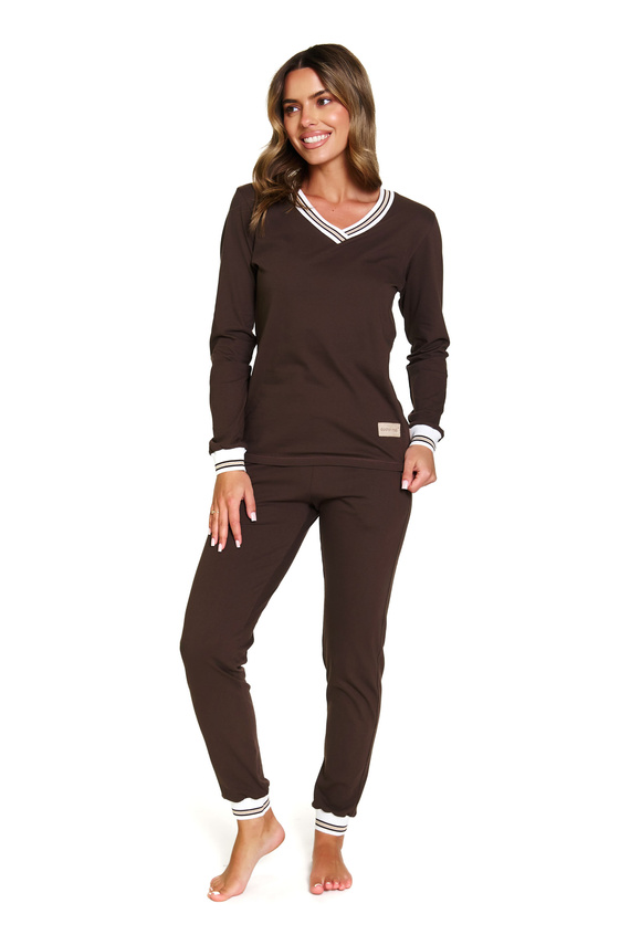 Doctor Nap 4504 – Дамска памучна пижама с рипсени маншети – стил и комфорт за всеки ден – брауни