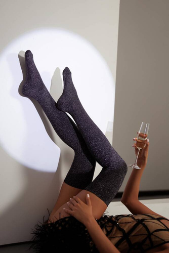 1429.000 Дамски чорапи над коляното с лурекс Милена - черни