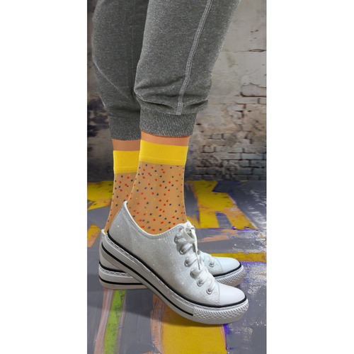 Дамски найлонови чорапи Sesto Senso, бежови