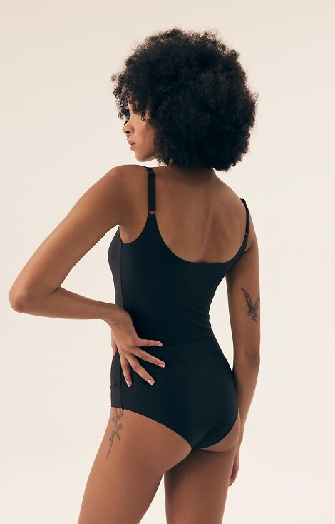 42852 Byte Henderson Дамско боди - черно