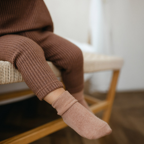 Пуловер клин Beary Cool Eevi – бежов, мек и удобен