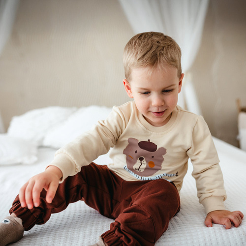 Суичър Beary Cool Eevi – светлобежов, памук, щампа на мече