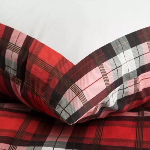 Коледно спално бельо Bliss, карирана Витлеемска звезда, европердета, червено