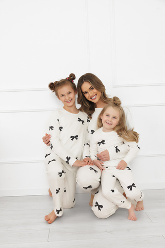 Пижама за момичета Fiocca - екрю, памук, дълъг ръкав и панталон Италианска мода 