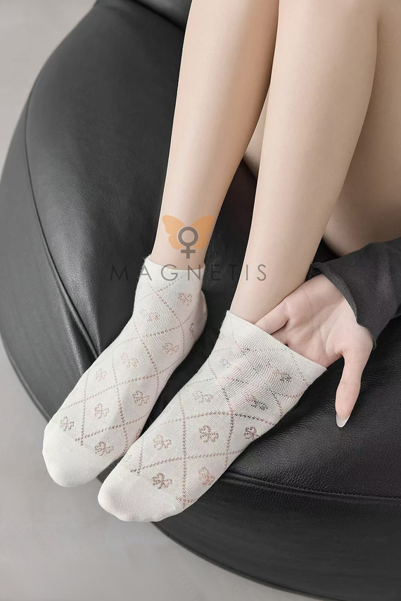 Дамски памучни терлици Magnetis CC-251102 ecru с деликатен десен