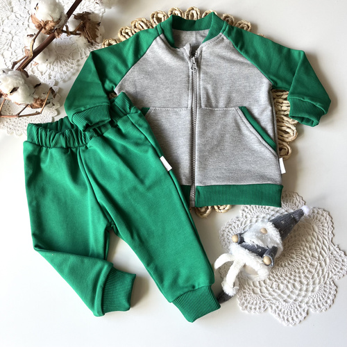 Комплект спортен екип Mamatti DR06 Merry Christmas – зелено-сив, за момчета, памук