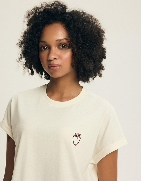 Дамска пижама Henderson Evika 44464 – памук, плодовa бродерия, шорти