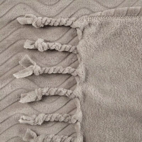 Ема Кувертюра с ресни еврозавеси бежово