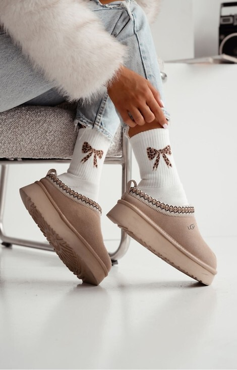 0118-014 Дамски хавлиени чорапи Milena в екрю - памучни, с панделка, топли