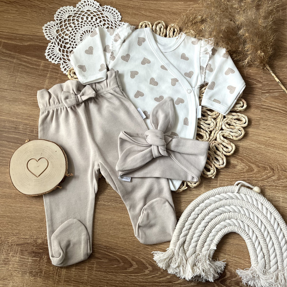 BD14226 Боди с дълъг ръкав Hearts Mamatti