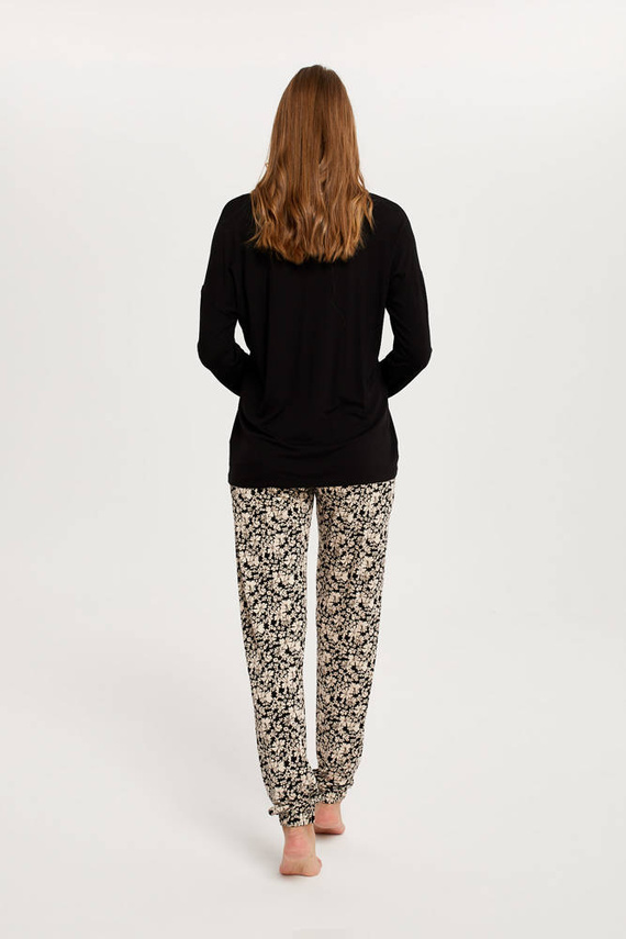 Дамска пижама Guyana с дълъг ръкав и дълъг панталон Италианска мода - черно/принт