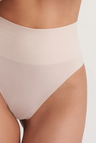 Коригираща прашка Sensual Skin Correct 41046 - безшевна, оформяща - светло голо