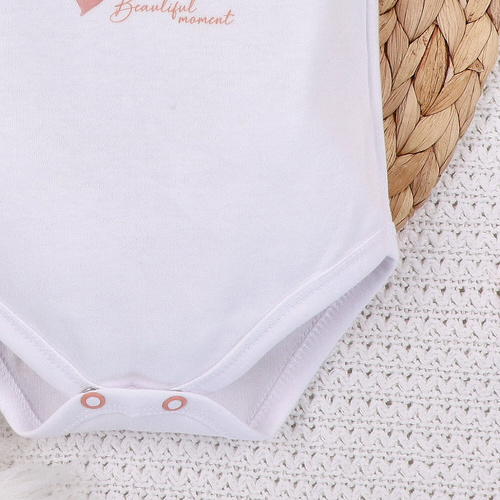 ABN-5418 Kolorowe kwiatki Body z krótkim rękawem z bawełny organicznej Nini biały