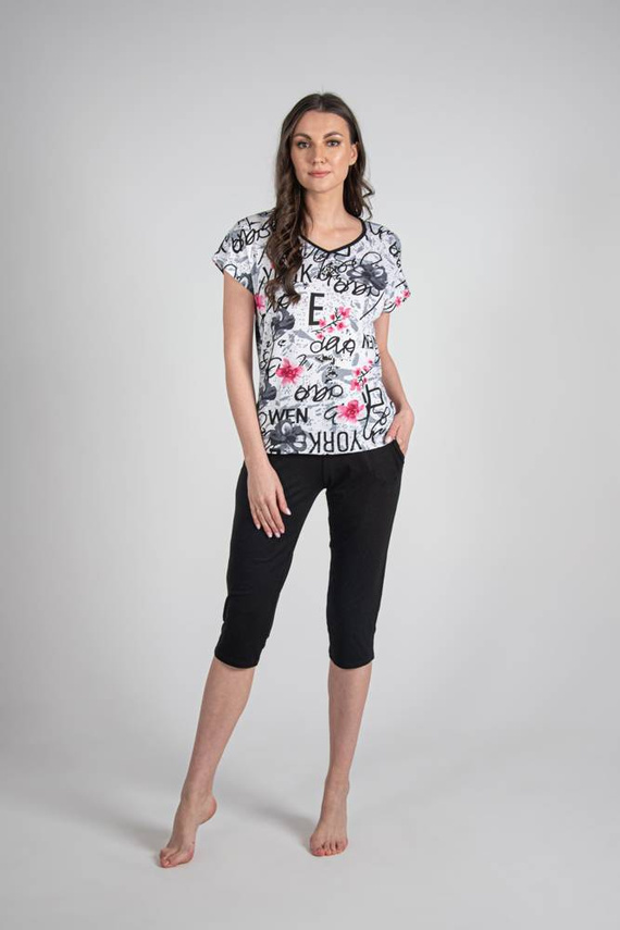 676 Дамска пижама с подметка Forex - бяла