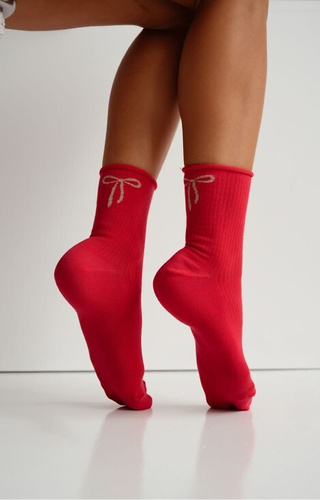 0200-193 Дамски чорапи Милена с панделка, червени - памучни, оребрени