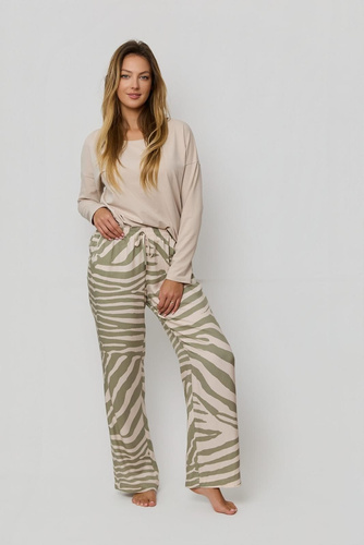 Дамска пижама Mefemi by Nipplex Selene PX75, бежова - памучна, с дълги ръкави и панталон с животински принт