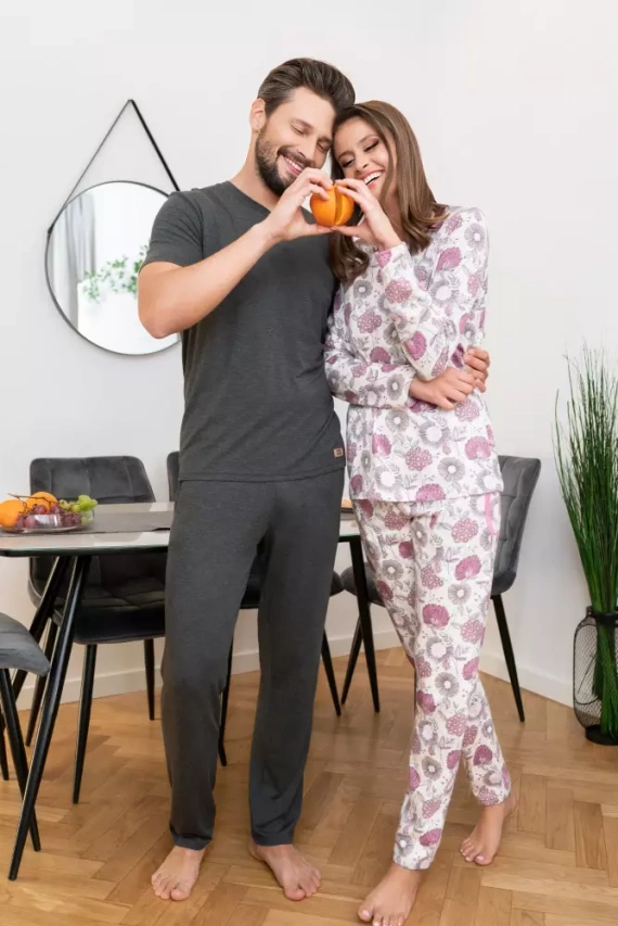 Дамска пижама с дълъг ръкав, панталон Lobelia Италианска мода -