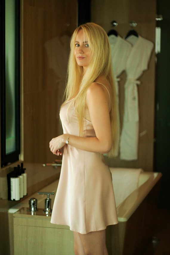 Сатенена риза Ibiza slips за жени Kalimo - nude