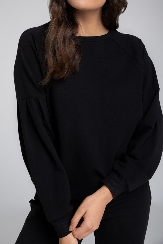 Parma Дамски комплект с дълъг ръкав и панталон Италианска мода - черен