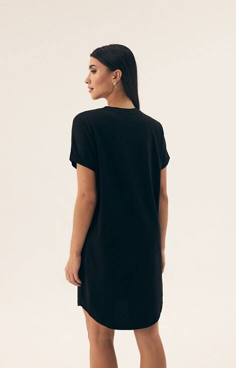 42652 Нощница Necesito Henderson - черна