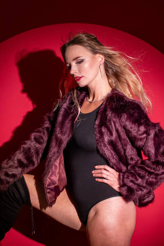 805 Chloe Дамско боди с дълъг ръкав от De Lafense - черно