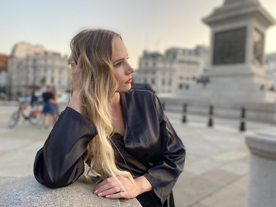 797 Дамски халат Classic Forex - черен