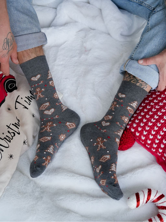 1290-037 Мъжки коледни чорапи Милена – коледен джинджифил, тъмен меланж