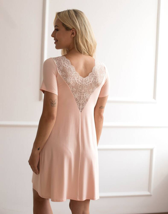 Нощница Simone Babella - праскова