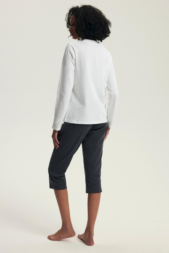 Дамска пижама Henderson Danna 43686 кремава - памучна, с дълги ръкави, удобна кройка