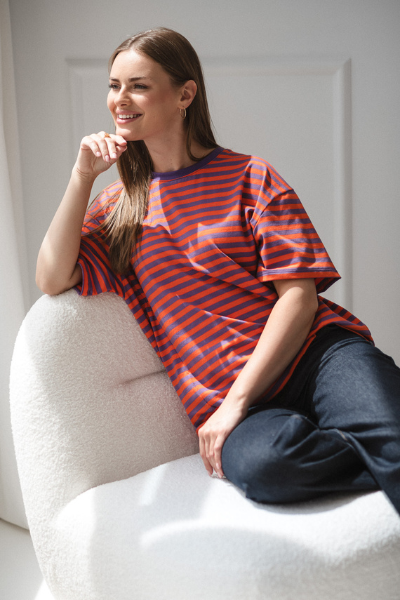 Тениска за бременност и кърмене Mamahood Milk&Love, лилаво и оранжево – удобна и стилна