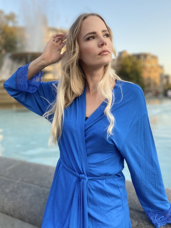 412 Dagmara Къс дамски халат Forex - метличина