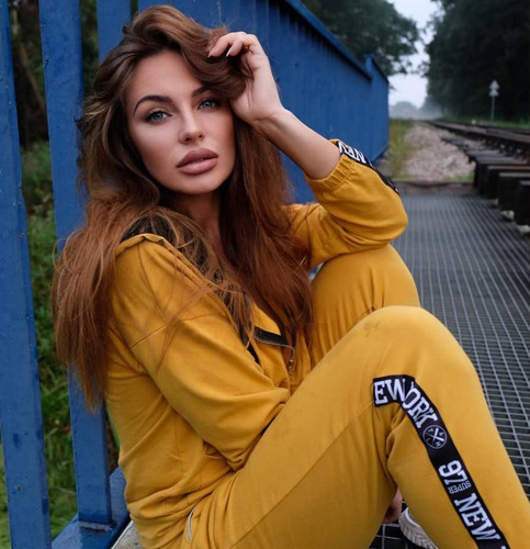 619 New York Forex дамски спортен костюм - мед