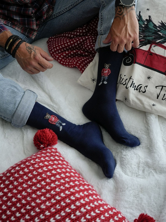 0125.099 Мъжки чорапи с мече в пуловер Милена - тъмносини