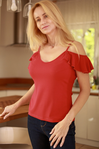 Дамска блуза Vera Mirale - отворено рамо, волан, вискоза - червена