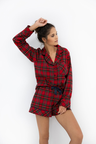 Дамска пижама Cynthia Sensis - фланелена, къса, карирана