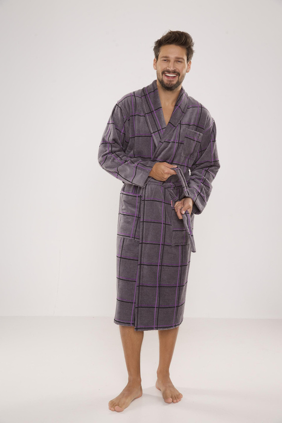 803 / 819 Мъжки халат от хавлиена материя Twin Forex - сив с лилаво каре (сиво каре)
