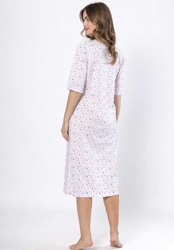 Памучна нощница Leveza 1638 Dioniza бяло и лила – къс ръкав, удобна и женствена